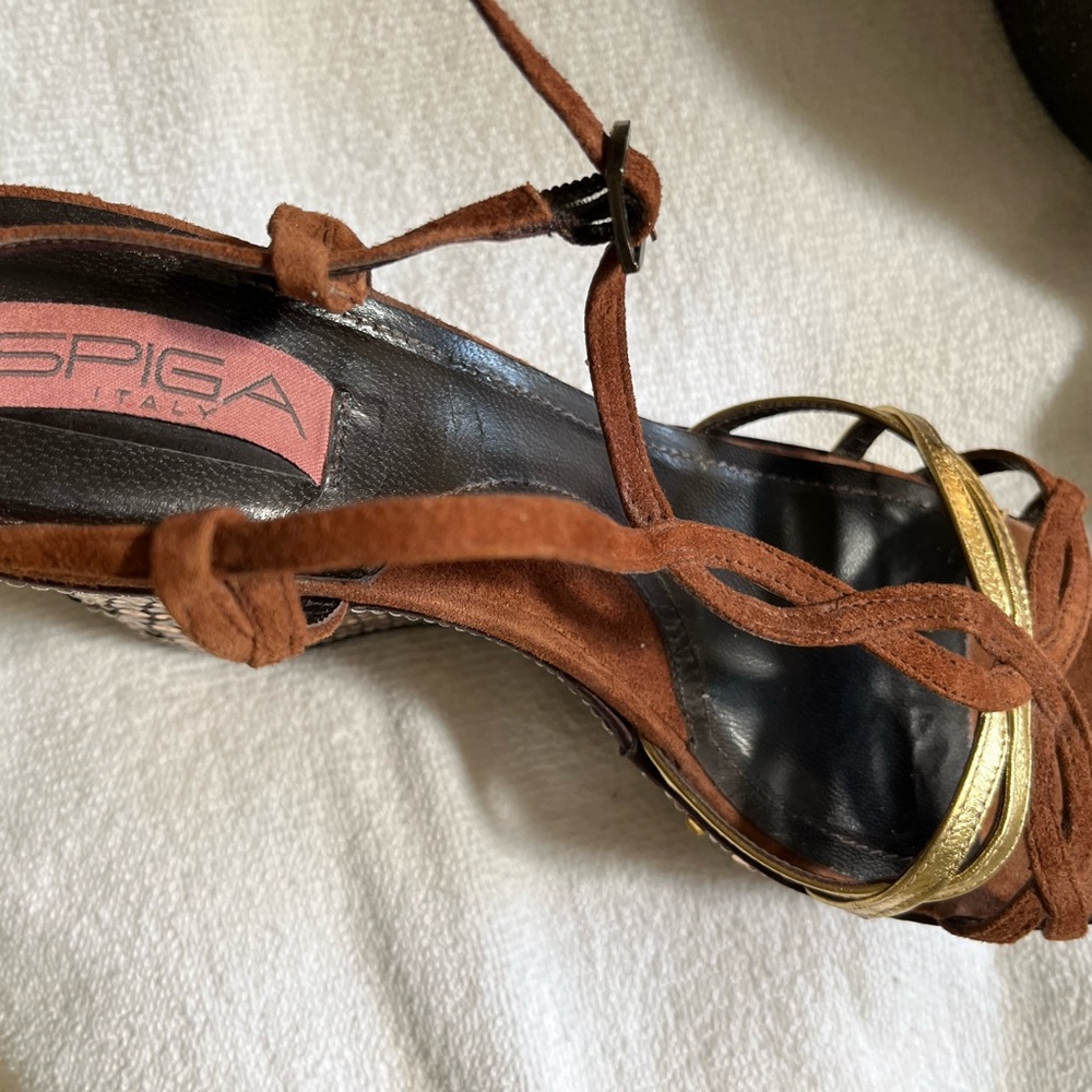 Very Sharp Unusual Platform Shoes Comfortable Bro… - image 5